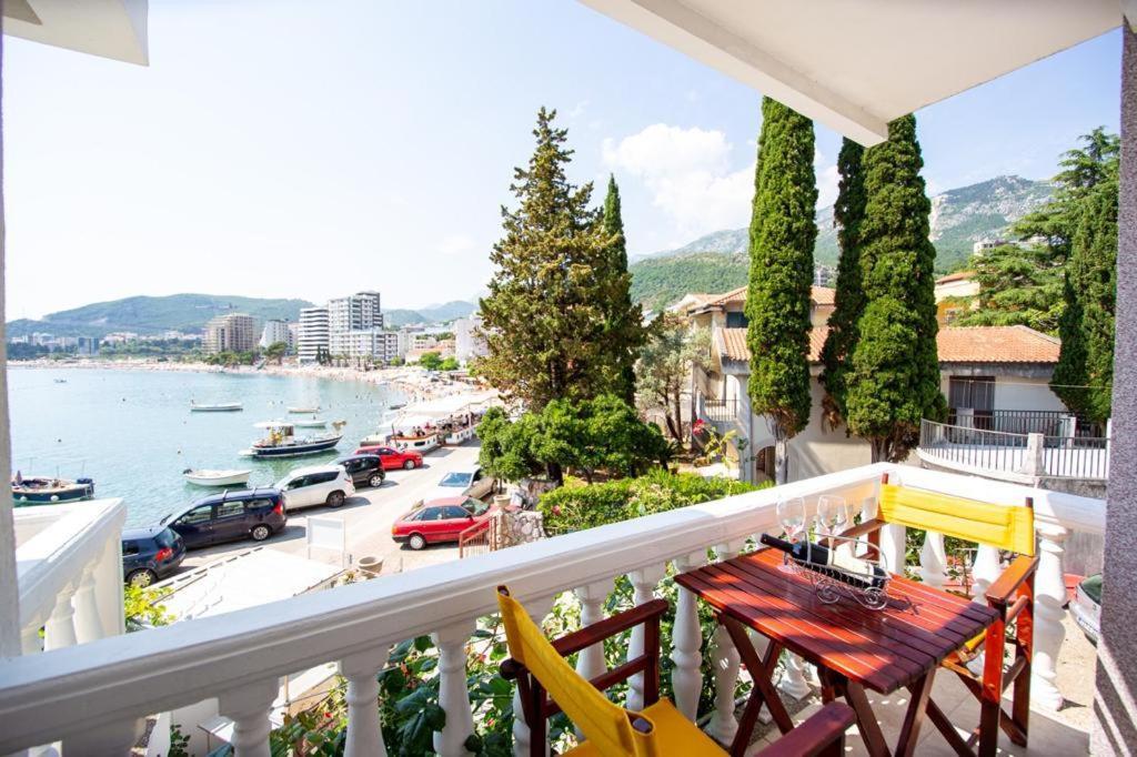 Acika Apartments Rafajlovići Dış mekan fotoğraf