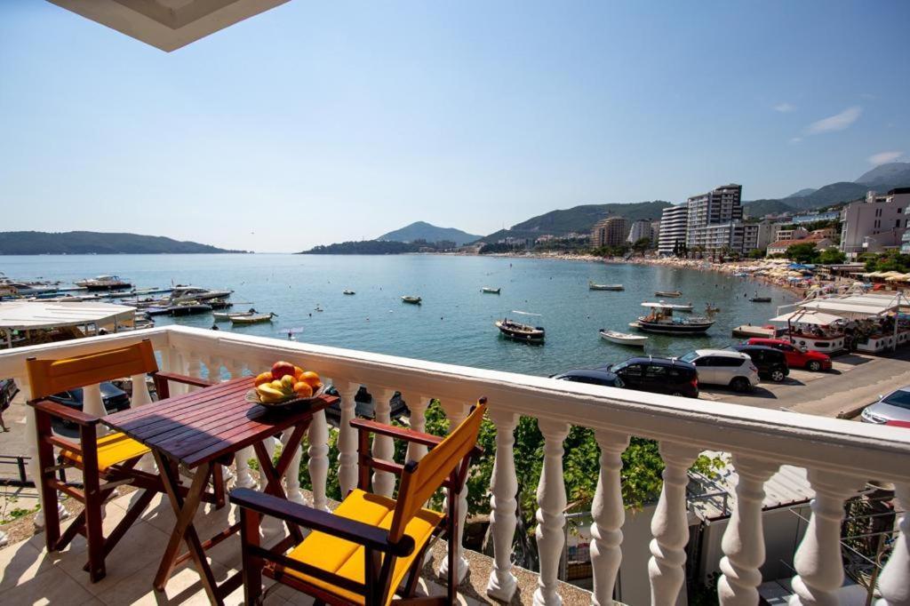 Acika Apartments Rafajlovići Dış mekan fotoğraf