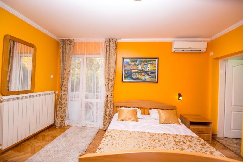 Acika Apartments Rafajlovići Dış mekan fotoğraf