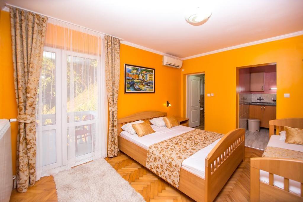 Acika Apartments Rafajlovići Dış mekan fotoğraf